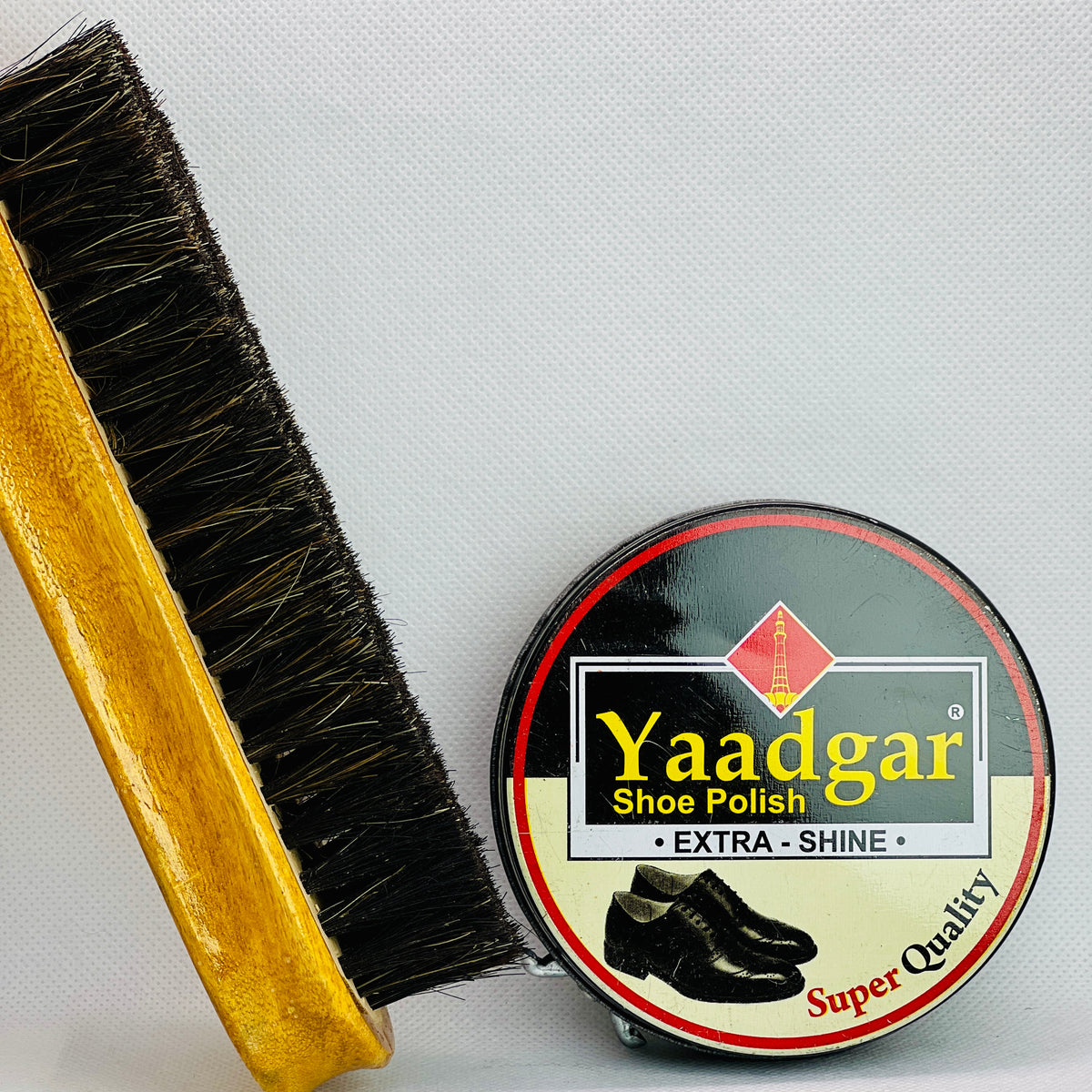 YAADGAR WAX SHOE POLISH FAMILY SIZE WITH POLISHING BRUSH